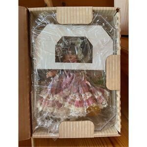 1986 World Doll Crown Princess PARIS CHIC